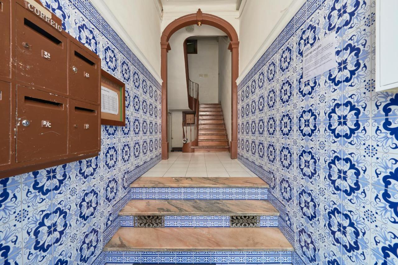 Brand New Hostel Anjos Lisboa Extérieur photo